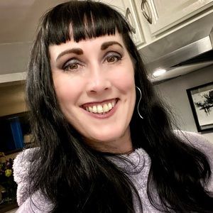 Meet your Posher, Joanne
